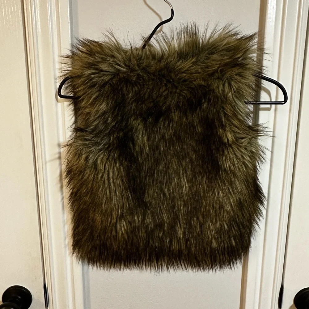 Kids Faux Fur Vest 6/7 — Brown Olive Fall Layering — Cherokee Target - Picture 2 of 5